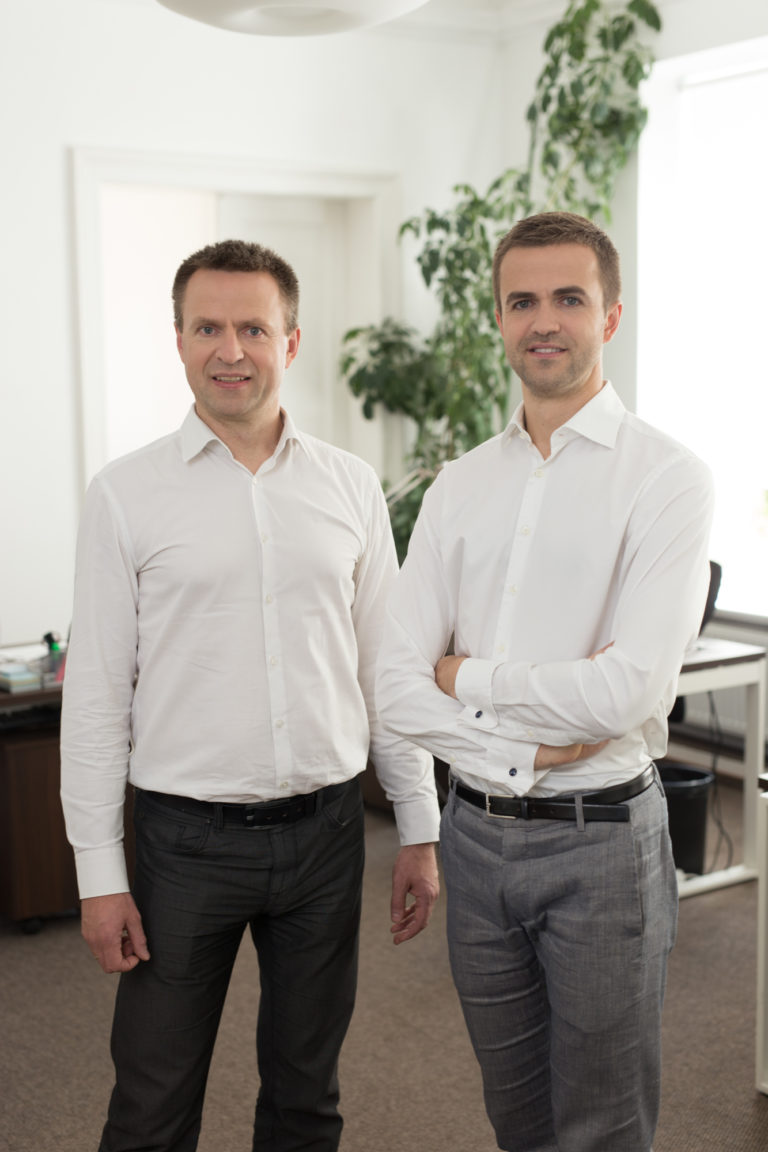 DoFinance co-founders Janis Kulikovskis & Viesturs Kulikovskis